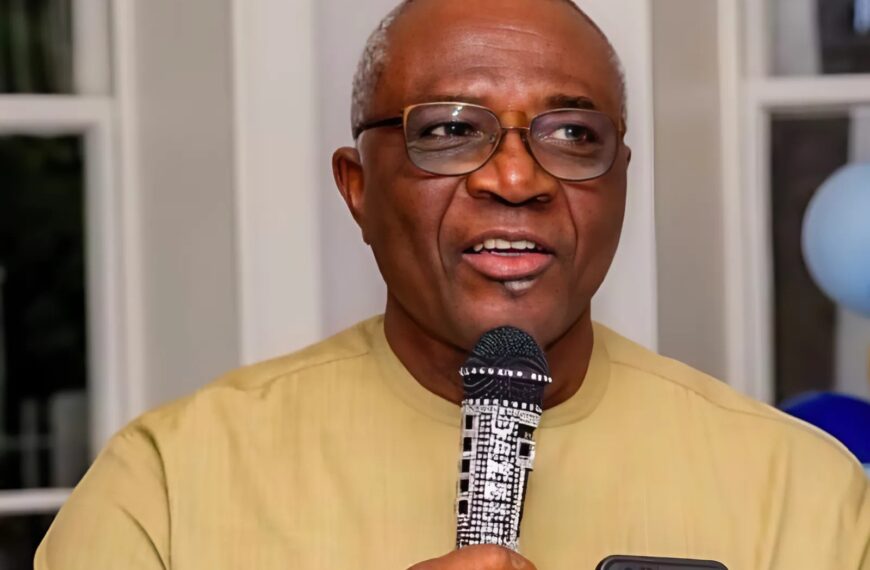 Onanuga Slams Kanu’s Lawyer Over Involvement in the #FreeNnamdiKanu Protest