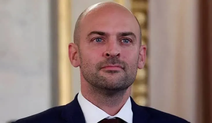 France Deepens Partnership with Nigeria on Technology and…